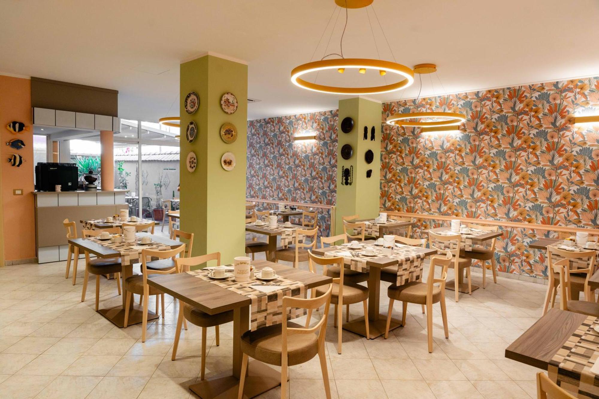 Hotel Pardini Виареджо Екстериор снимка